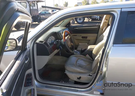 2006 Chrysler 300C from USA, damaged, VIN 2C3KA63H46H138840